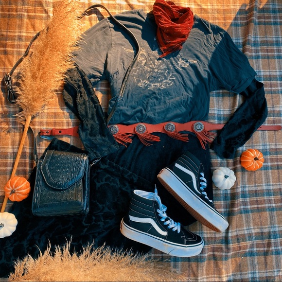 ⭐️SOLD⭐️ - Picture 8 of 10